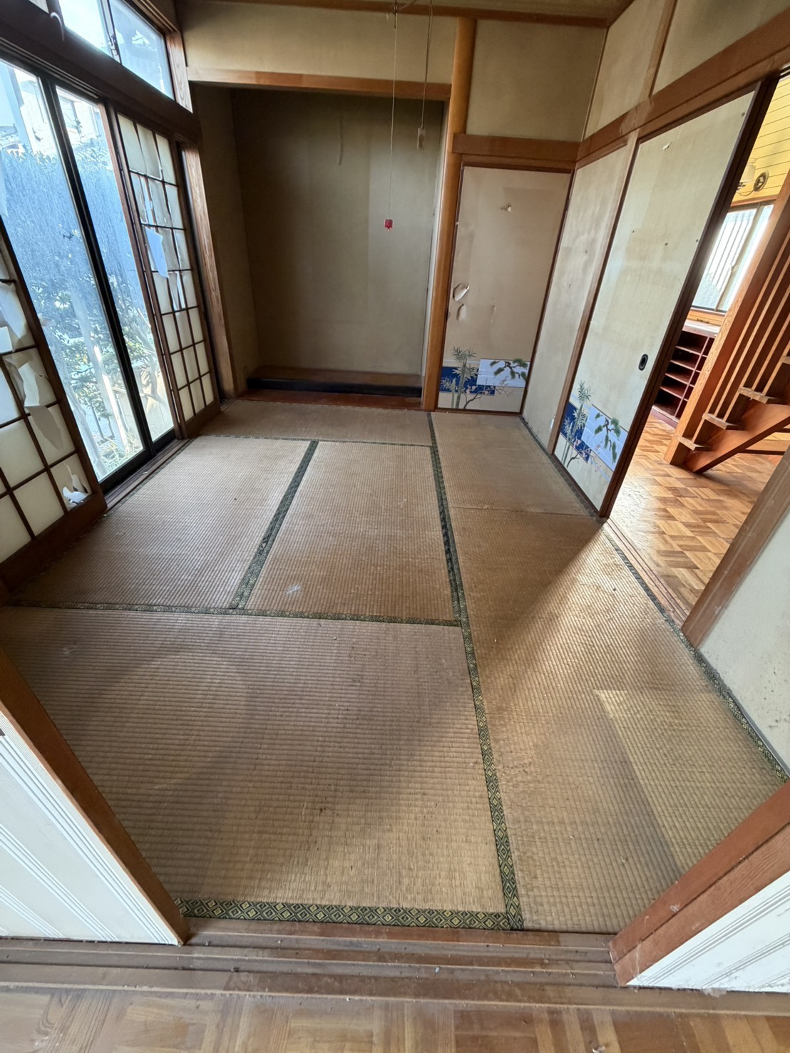 畳がきれいに見える片付け後の和室